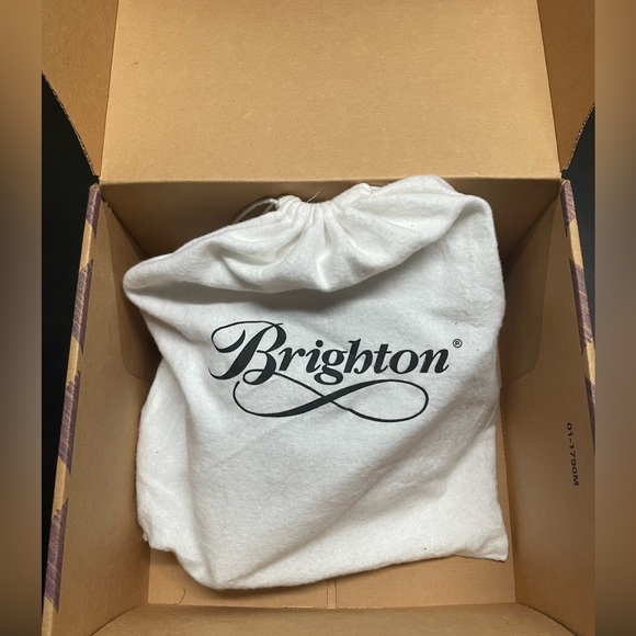 Brighton *NEW* Genuine Leather Shoulder Bag. Size OS - Picture 13 of 16